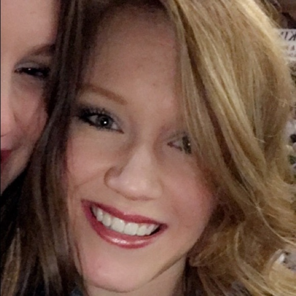 Meet your Posher, Kaleigh